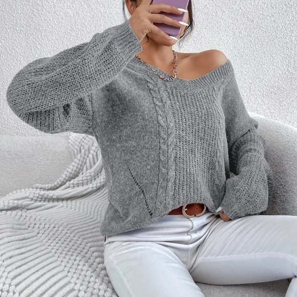 πͺ GREY CABLE KNIT V NECK LOOSE SWEATER! - Picture 6 of 12
